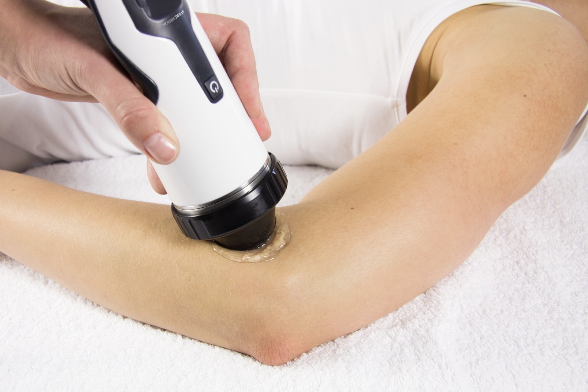 How does shockwave therapy help people? How does shockwave therapy help people?